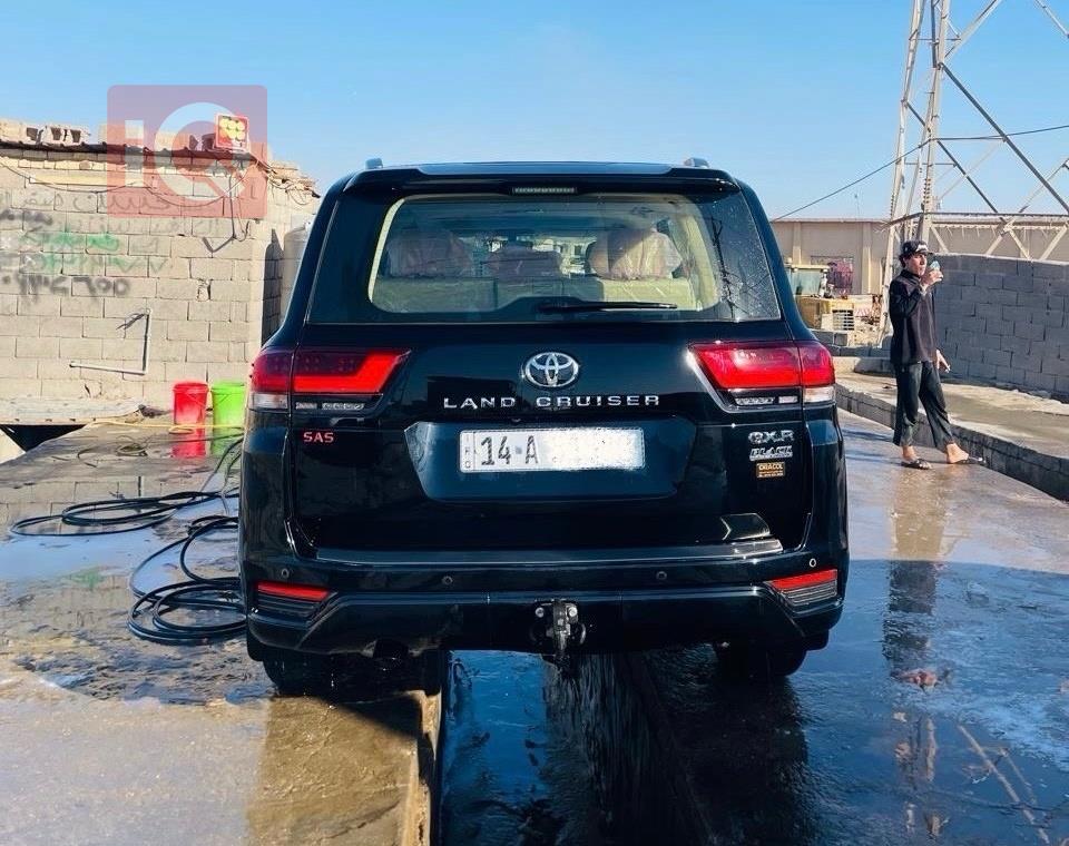 تويوتا لاندكروزر